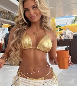Denizli escort bayan kıpır kıpır sevgi dolu partner